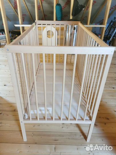 Кроватка икеа сниглар 120х60 с матрасом