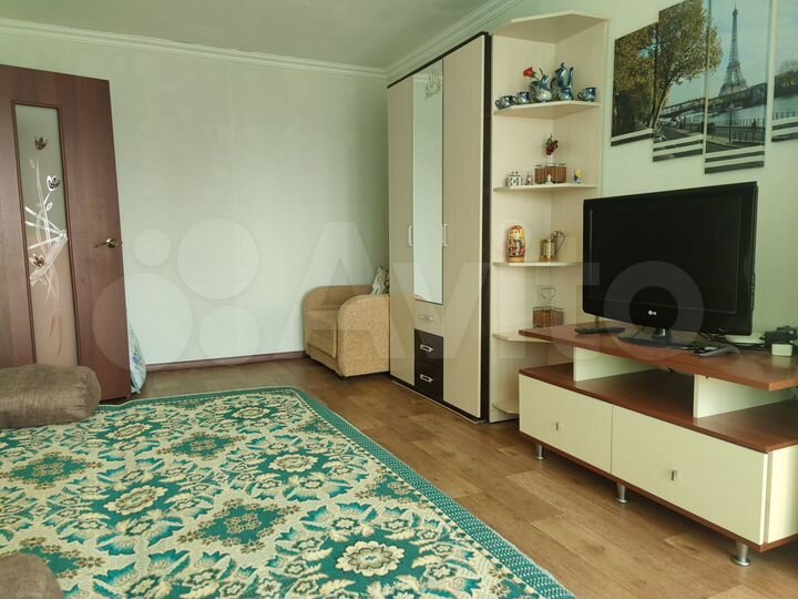 1-к. квартира, 40 м², 9/9 эт.