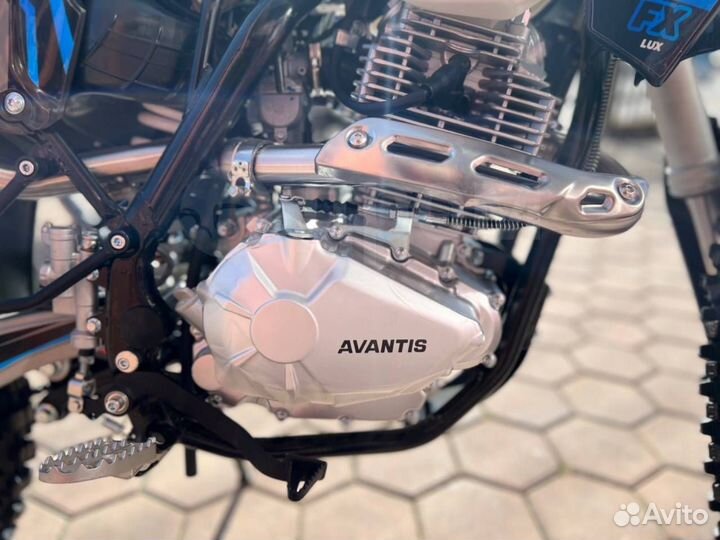 Мотоцикл Avantis A3 (PR250/172FMM-5, 6 ст.)