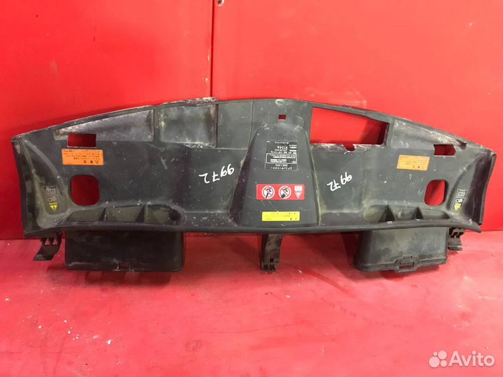 Накладка телевизора Mercedes-Benz W212 271.860 1.8