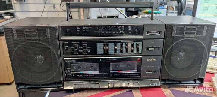 Магнитофон Sanyo C33 1990год