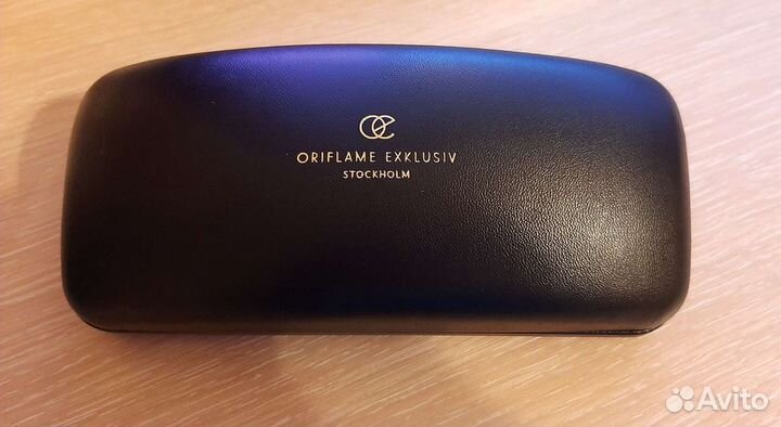 Солнцезащитные очки