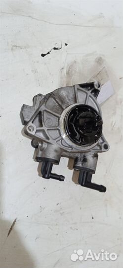 Вакуумный насос Opel Antara 2007