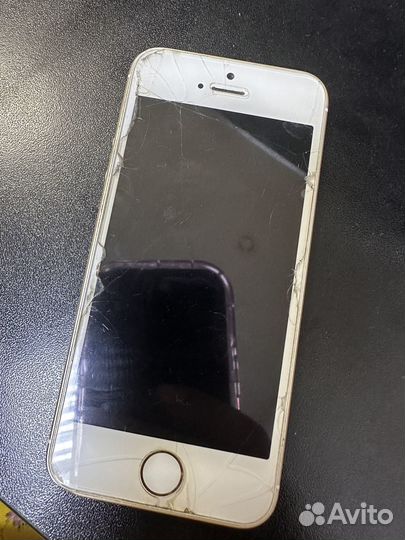 iPhone SE, 32 ГБ