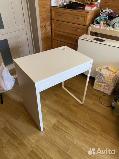 Стол IKEA Micke