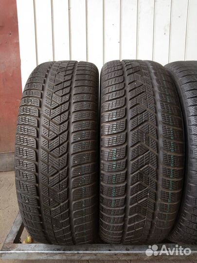 Pirelli Scorpion 235/65 R17