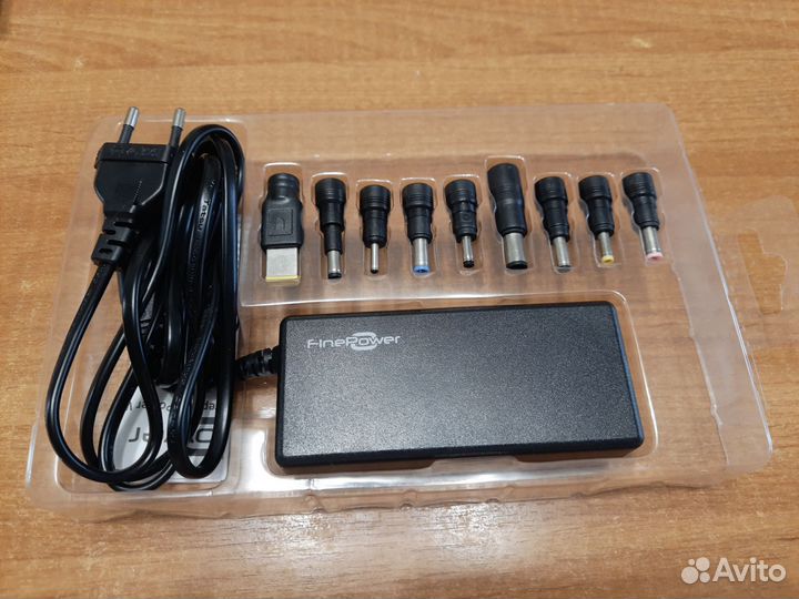 Универсальный адаптер для ноутбука 65 Вт