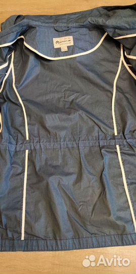 Куртка ветровка женская