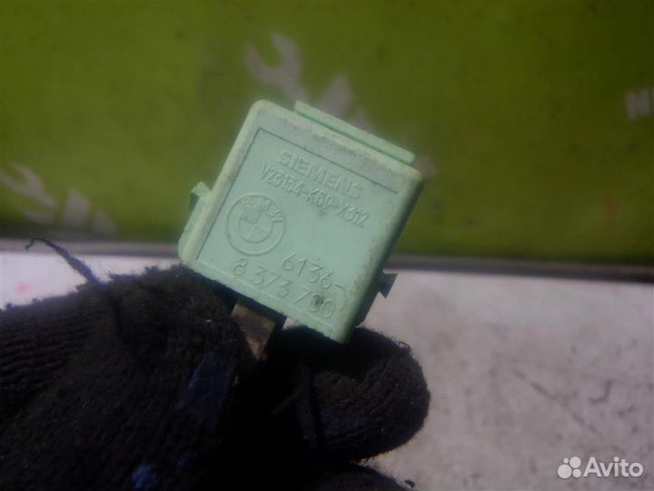 Реле топливного насоса бмв Е39