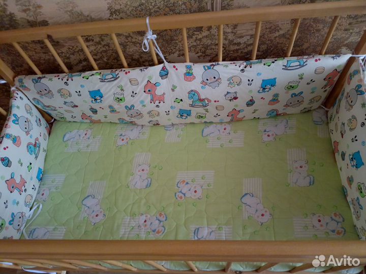 Детская кроватка