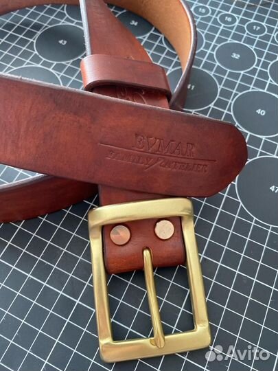 Мужской кожаный ремень ручной работы коричневый