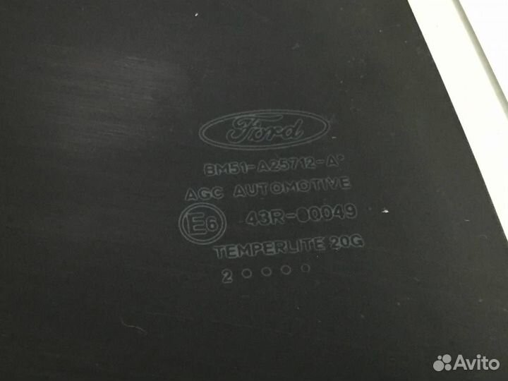 Стекло двери задней правой Ford Focus 3 2011
