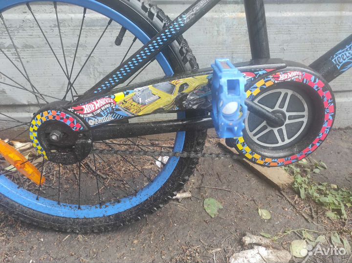 Велосипед хот вилс 20
