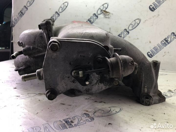 Впускной коллектор Nissan Murano Z50