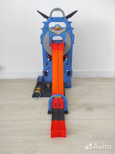 Hot wheels гараж Garage