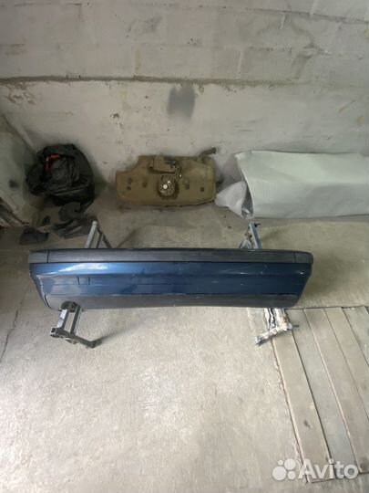 Задний бампер BMW 3 e36