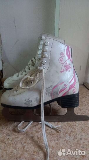 Коньки 32
