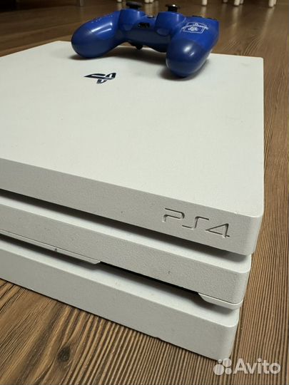 Sony playstation 4 pro 1tb