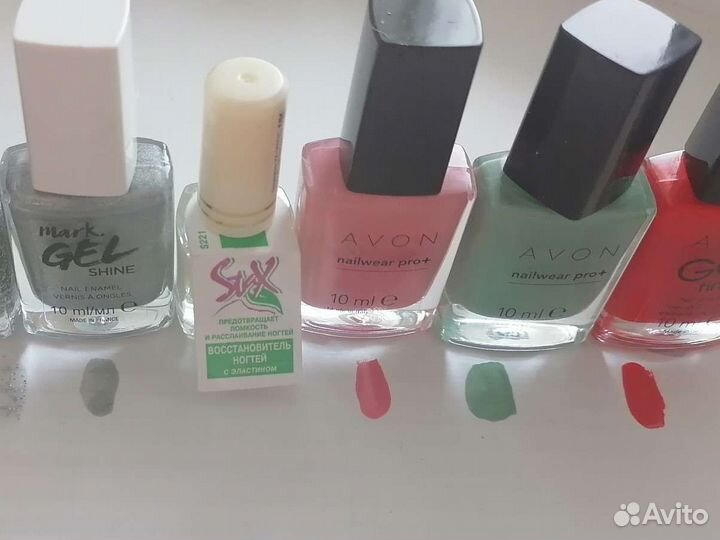 Гель- лаки, лаки и аксессуары для маникюра