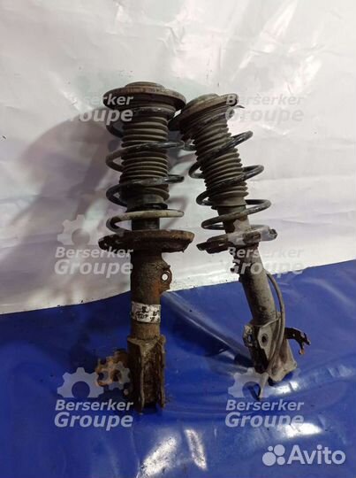 Стойки передняя левая Опель Вектра С в сборе