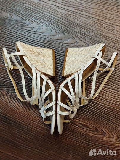 Босоножки женские 38 Carlo Pazolini Бразилия