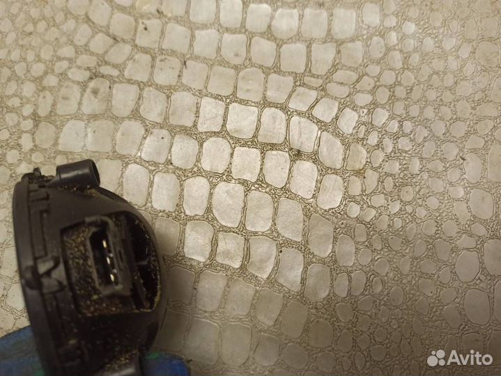 Моторчик зеркала правого