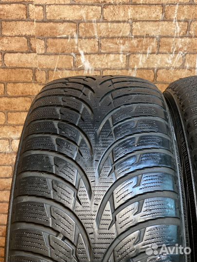 Nokian Tyres WR D3 215/60 R16