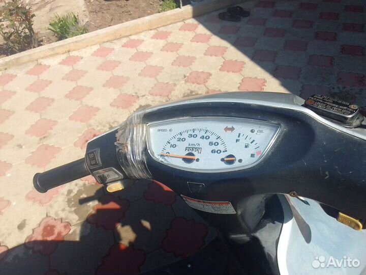 Скутер Dio 35