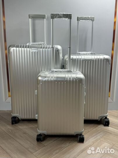 Чемодан Rimowa