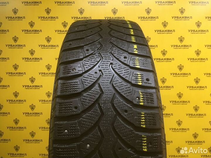 Bridgestone Blizzak Spike-01 225/70 R16 107T