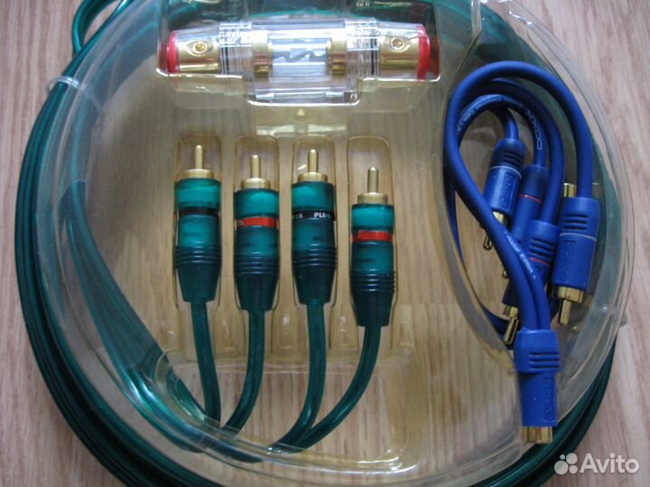 Комплект проводов для подключения усилителя