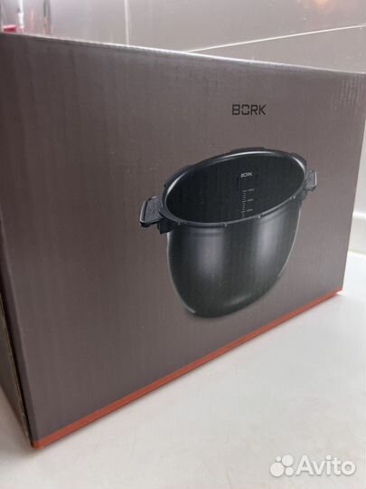 Чаша для мультиварки Bork u800