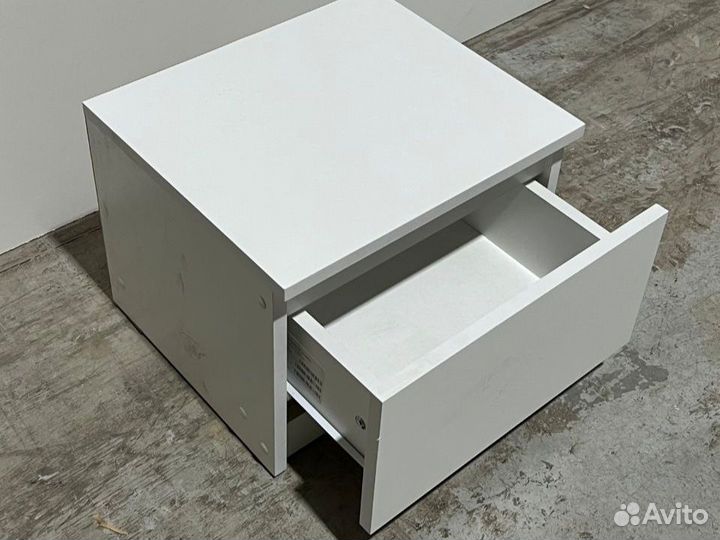 Тумба с ящиком белая