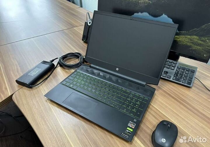 Игровой ноутбук модель HP Pavilion