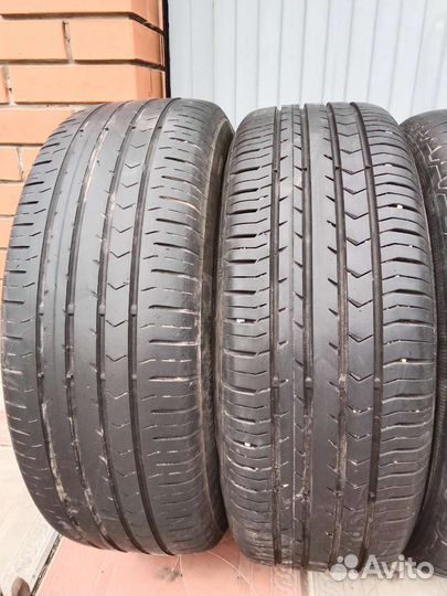 Continental ContiPremiumContact 5 215/55 R17 94