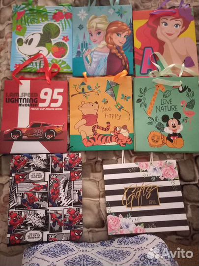 Пакеты подарочные