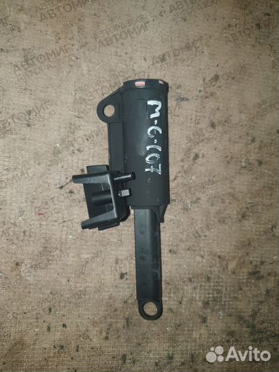 Демпфер бардачка Mazda 6 GH мазда