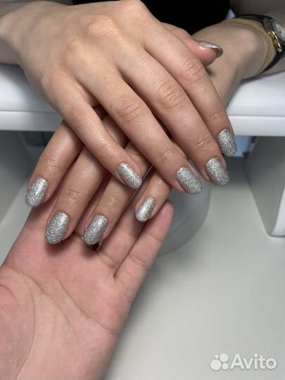 Маникюр на дому