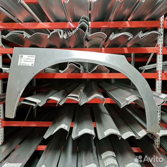 Арка правая Mitsubishi Pajero Sport, Montero Sport