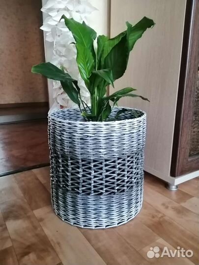 Корзина плетёная (Кашпо для цветов)