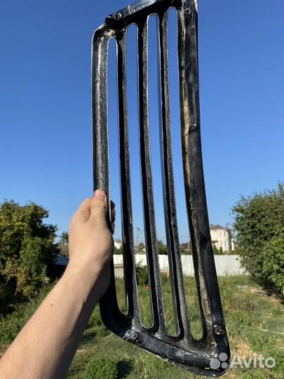 Решетка радиатора Toyota Cresta