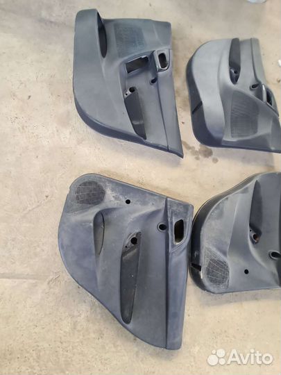 Обшивки дверей citroen c3 a51 citroen c3 2