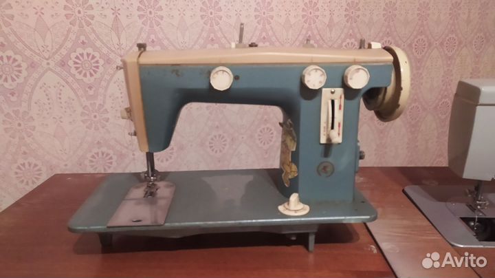 Швейная машина Подольск 142