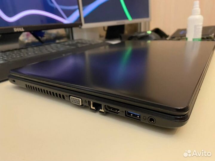 Ноут ssd128 6gbDDR3 4ядра по2000mhz 1gbVideo W10