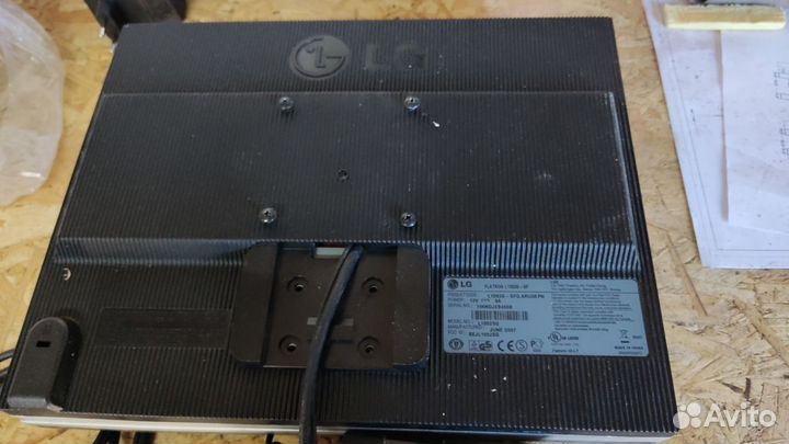 Монитор ЖК LG Flatron L1553S 15''