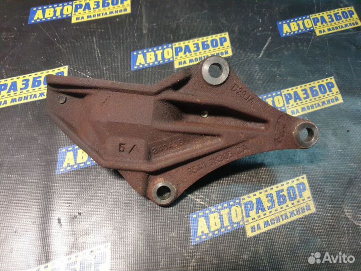 Кронштейн промежуточного вала Ford Focus