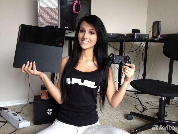 Sony PS 4+3000 Игр+прошита