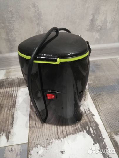 Кофеварка Polaris PCM 0109