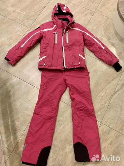 Горнолыжный костюм