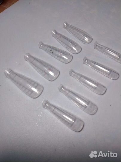 Верхние формы для наращивания ногтей. Разные